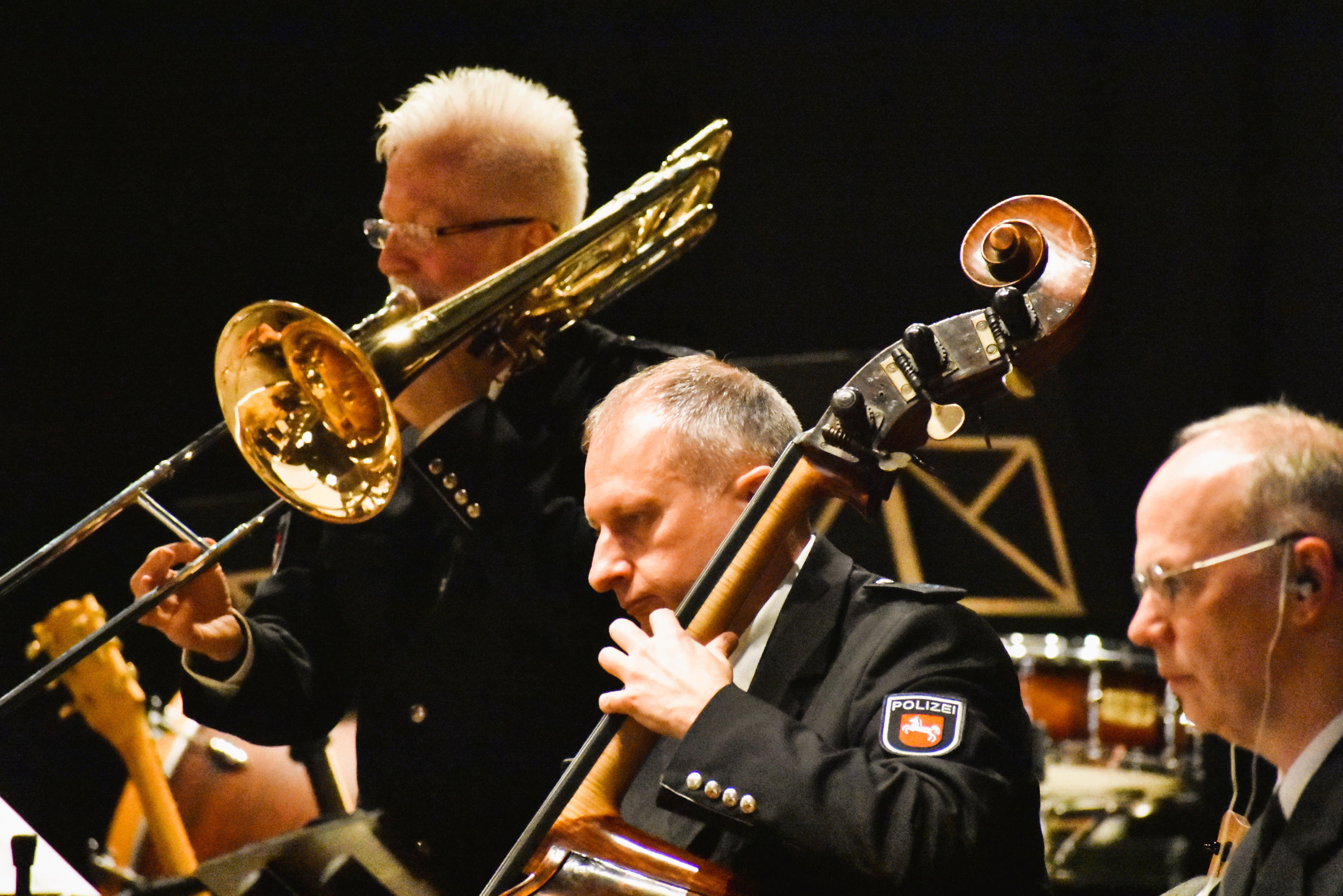 Polizeiorchester NDS Bass